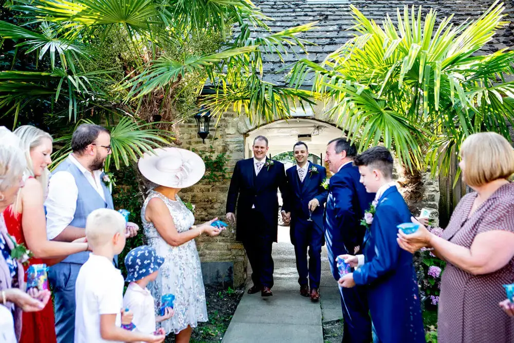 pub-weddings